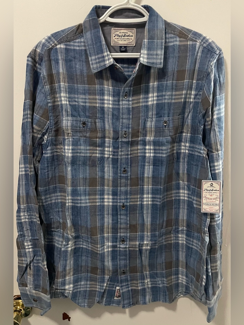 Flag & Anthem Men’s Blue White Brown Long Sleeves Button Up Plaid Shirt Medium M